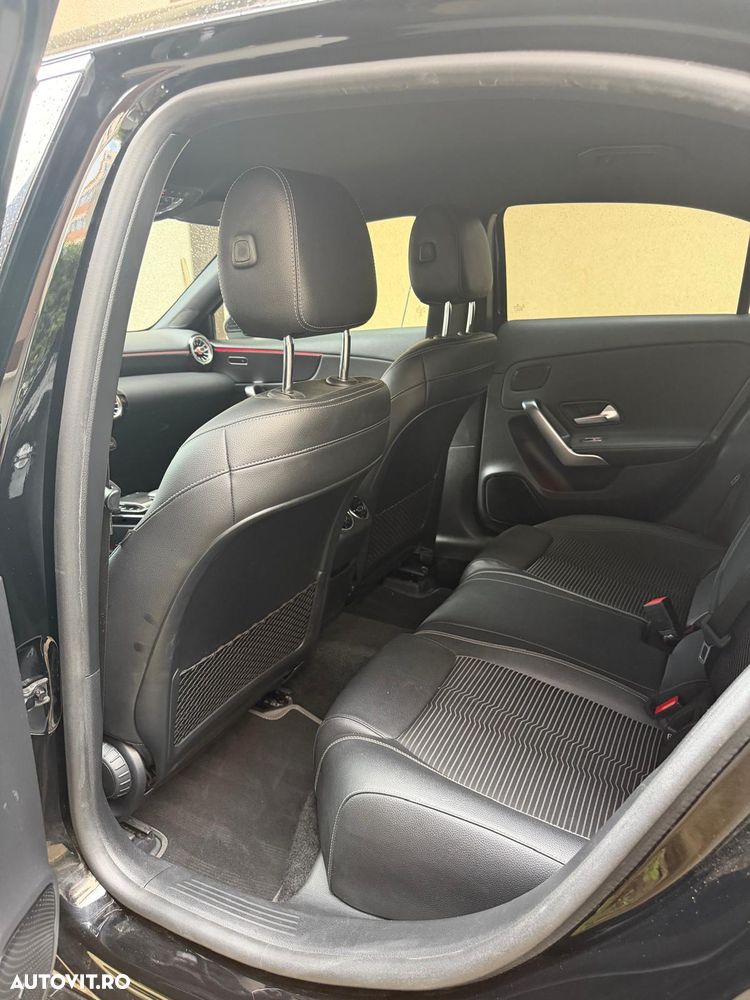Mercedes-Benz A 180 - 9