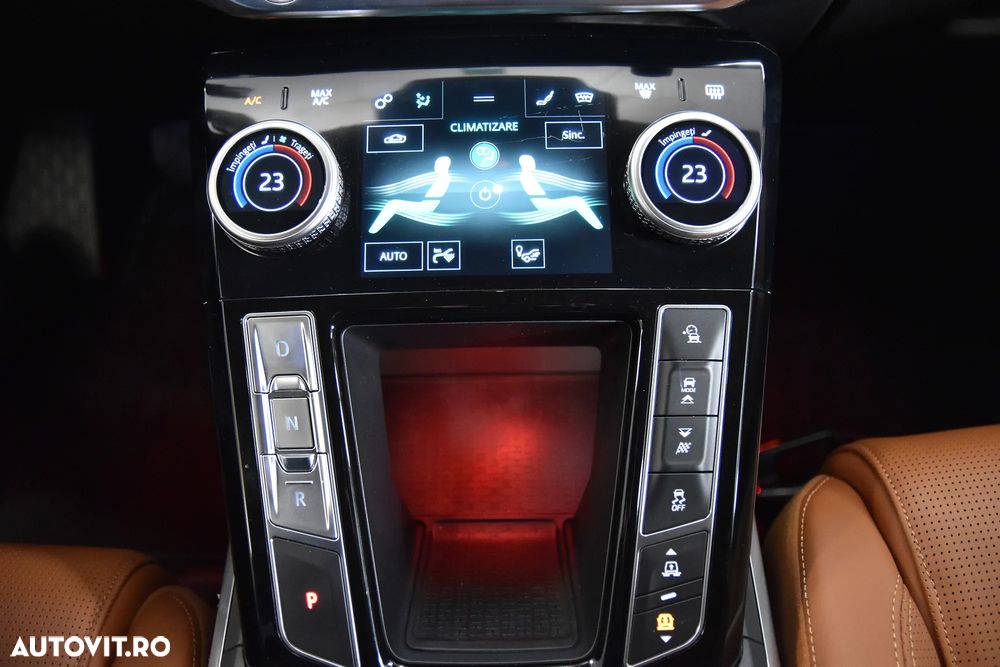 Jaguar I-Pace - 18
