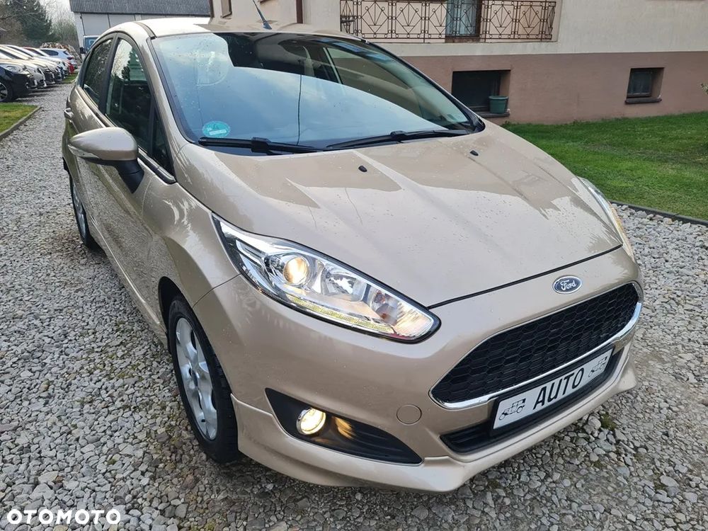 Ford Fiesta 1.25 SYNC Edition - 9