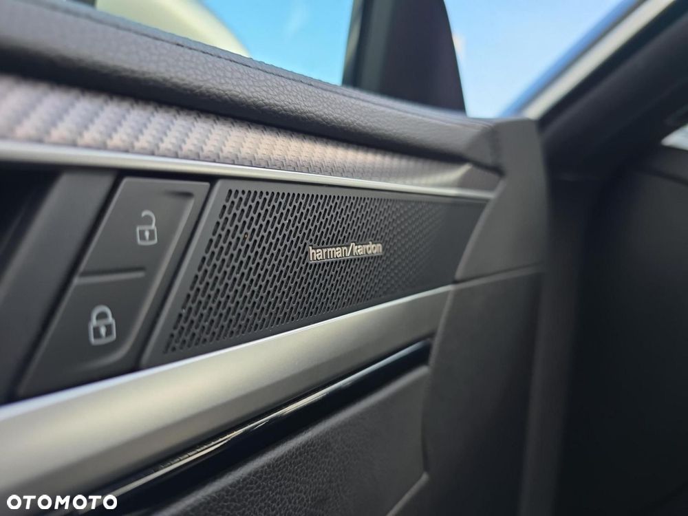 Volkswagen Arteon 2.0 TSI 4Motion R DSG - 13