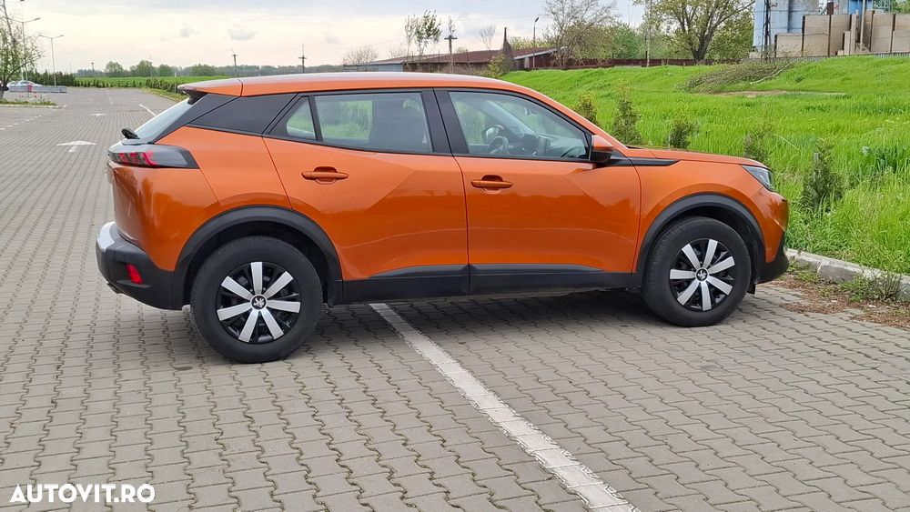 Peugeot 2008 1.2 L PureTech STT Active - 23
