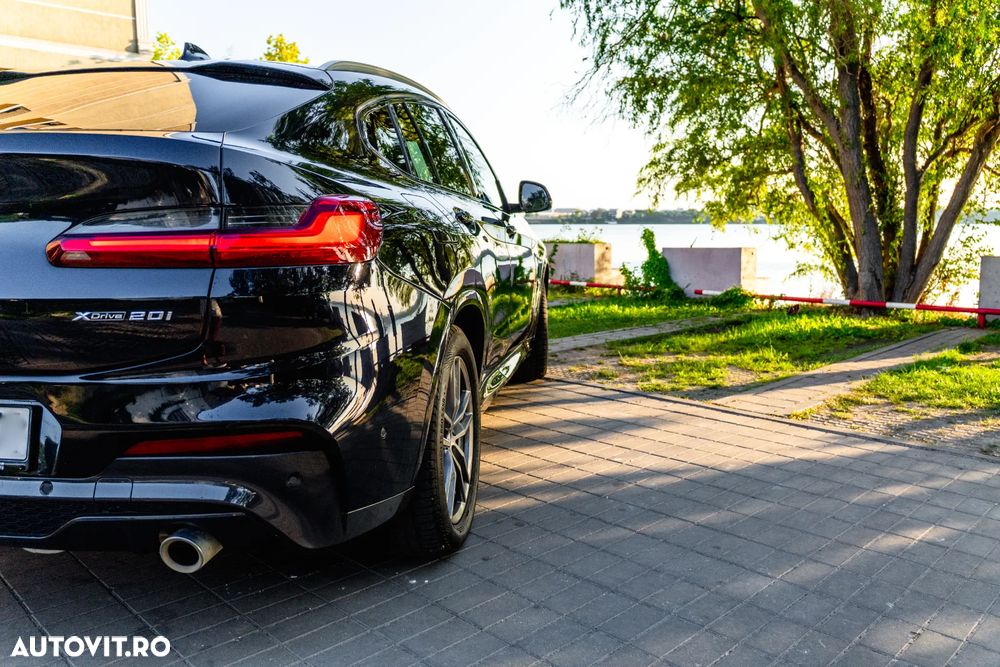 BMW X4 xDrive20i AT M Sport X - 9
