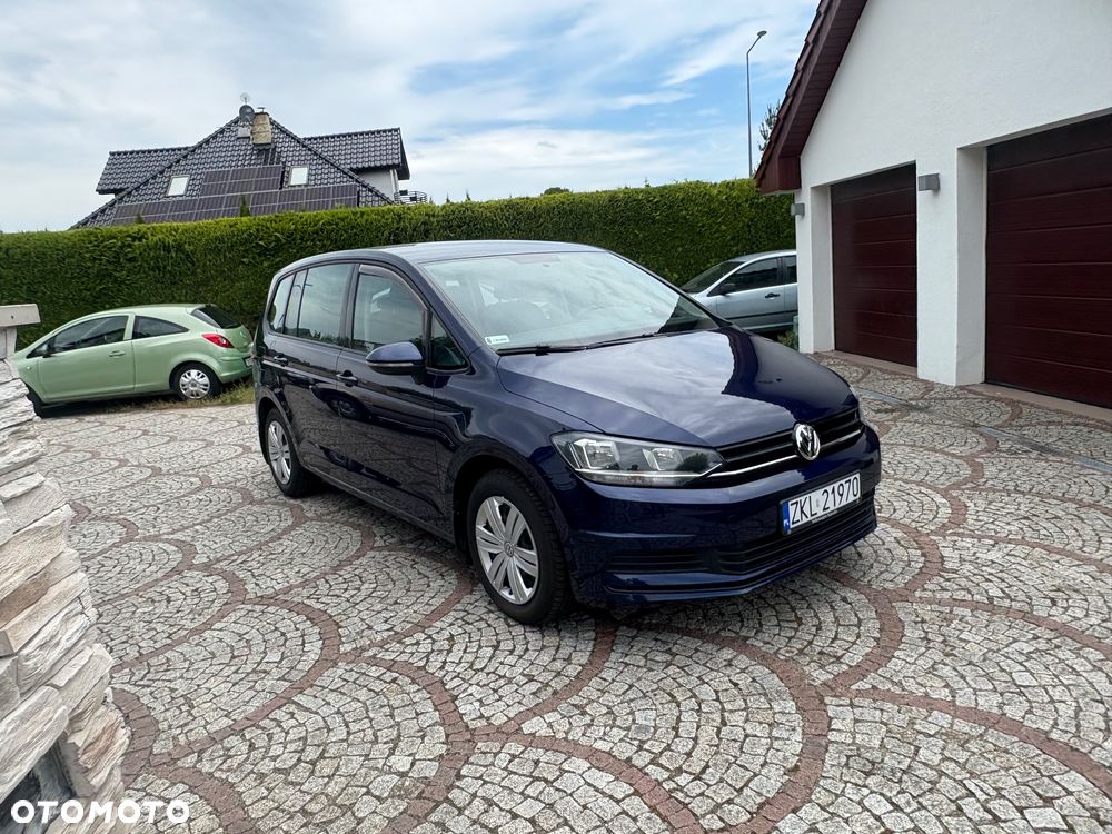 Volkswagen Touran 1.5 TSI EVO Active - 6