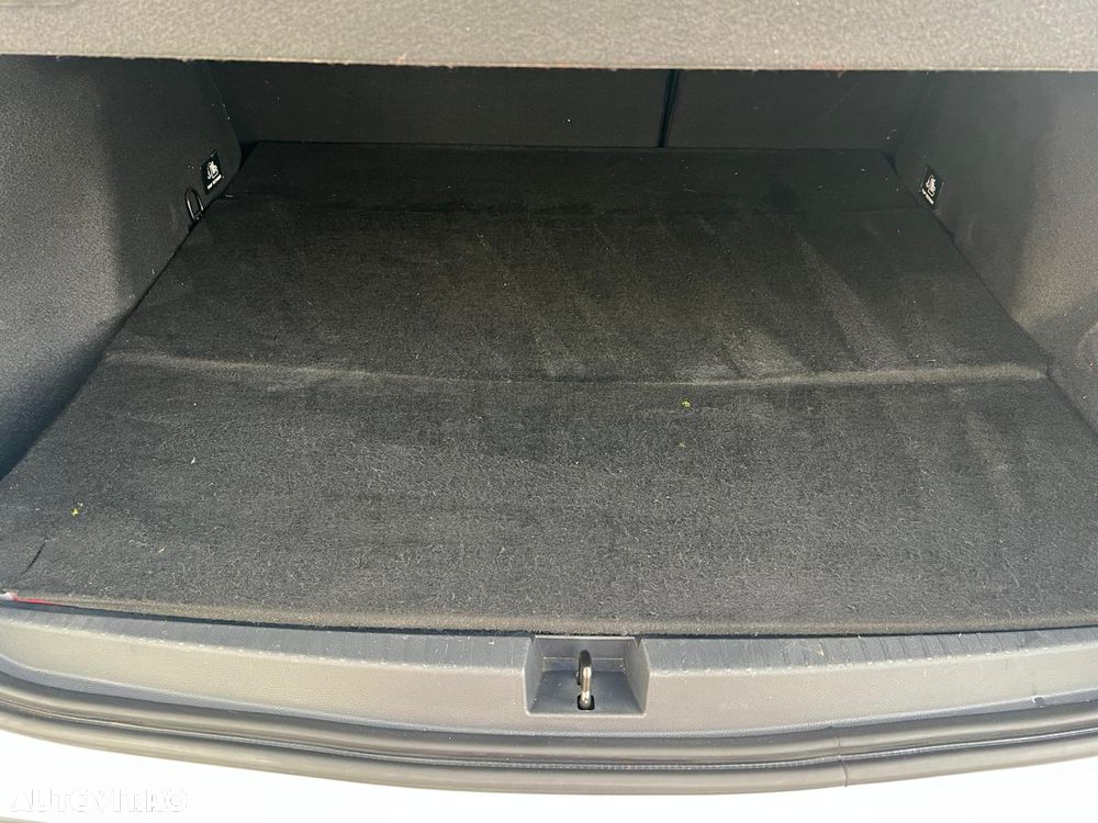 Dacia Duster 1.5 Blue dCi 4WD Comfort - 9