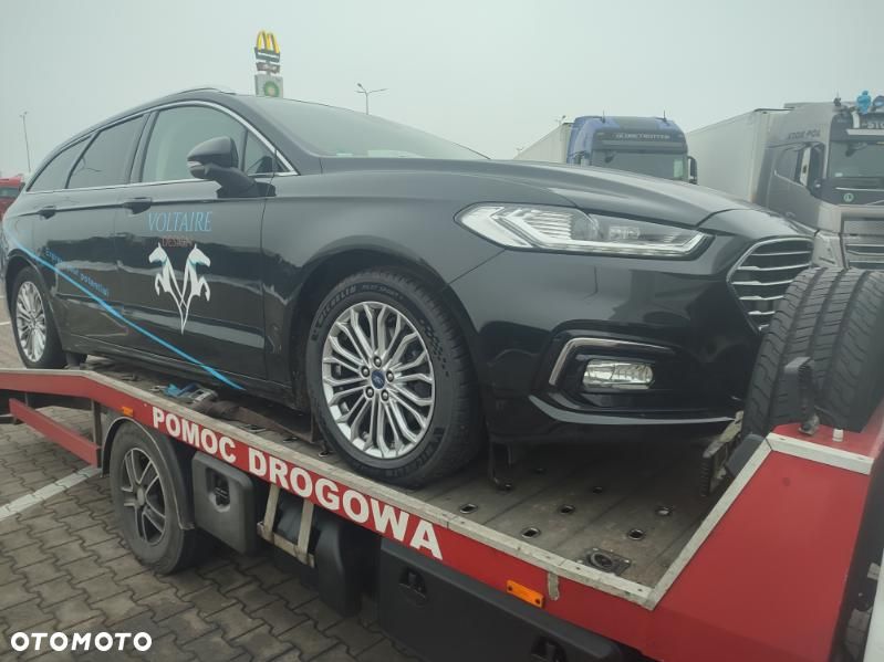 Ford Mondeo 2.0 EcoBlue Titanium - 31