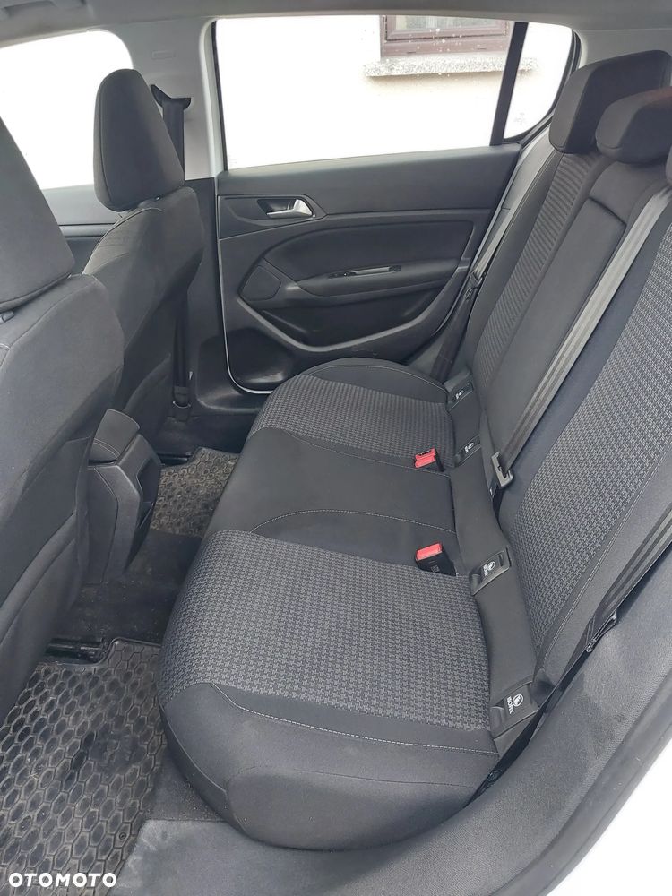 Peugeot 308 - 18