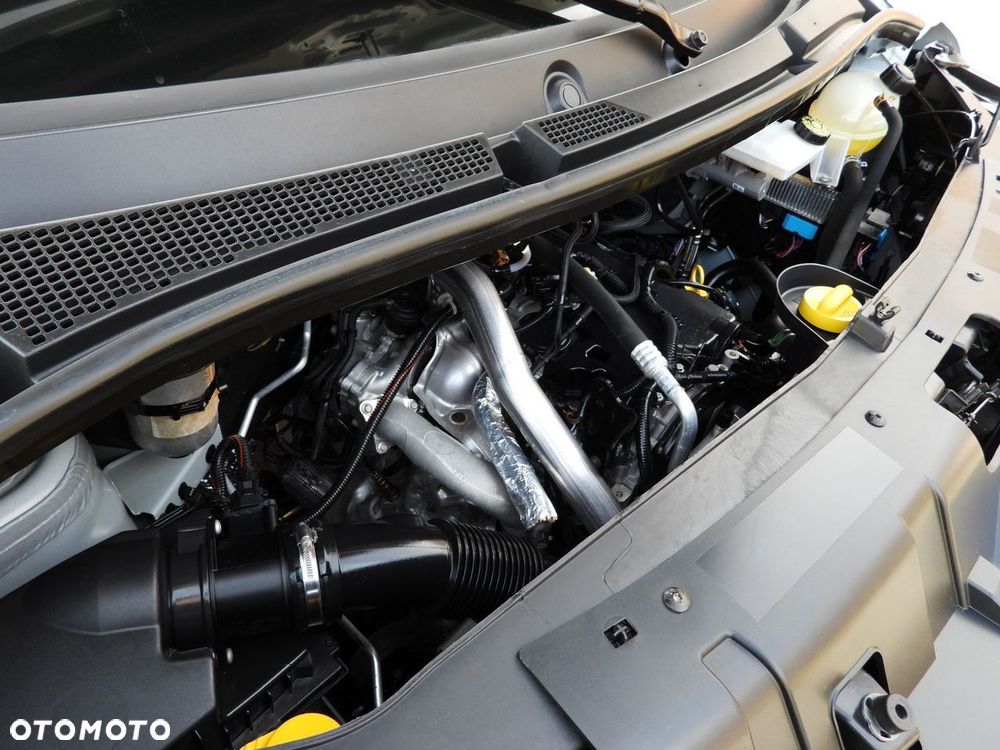 Renault MASTER WYWROTKA PODWÓJNA KABINA DOKA 6 MIEJSC TEMPOMAT LEDY KLIMATYZACJA  145KM - 24