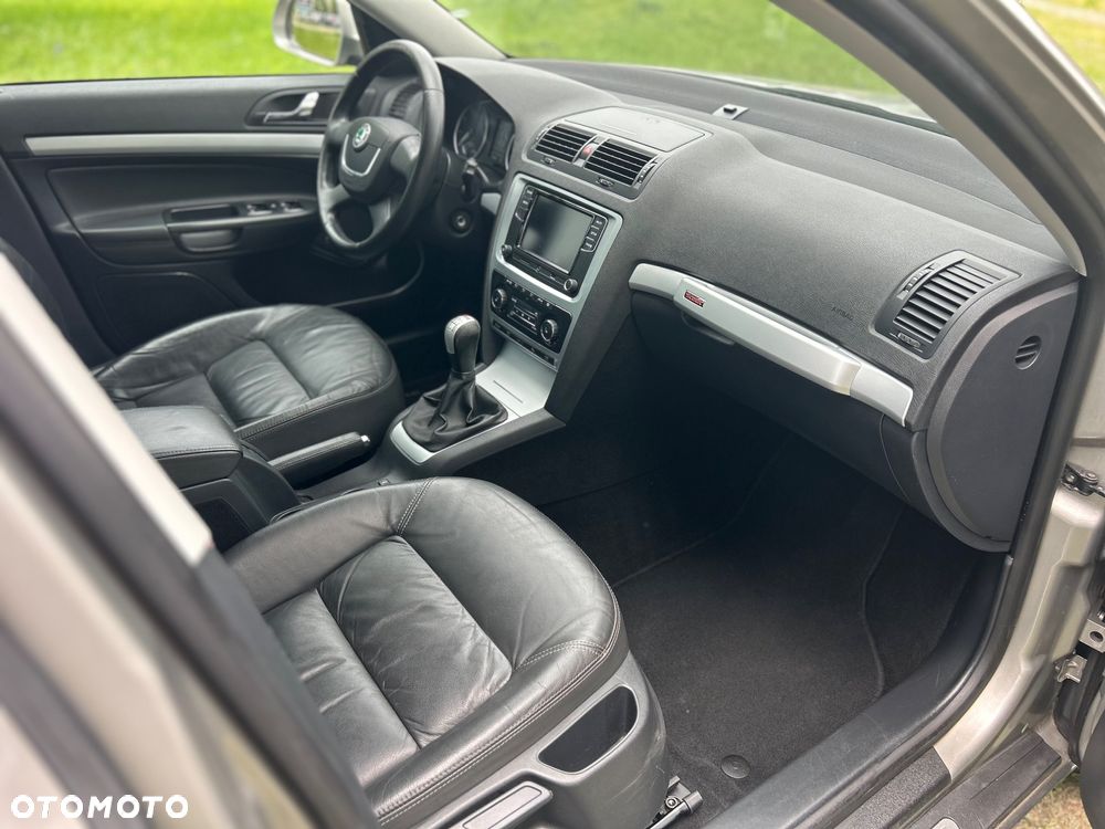 Skoda Octavia 1.8 TSI 4x4 Scout - 10