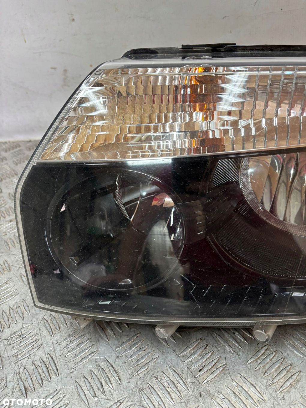 REFLEKTOR LAMPA LEWA DACIA DUSTER I 10- - 3