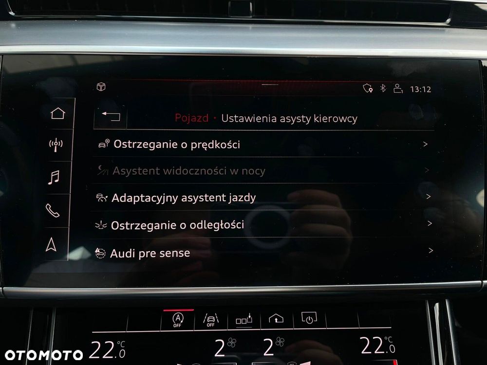 Audi A8 - 32