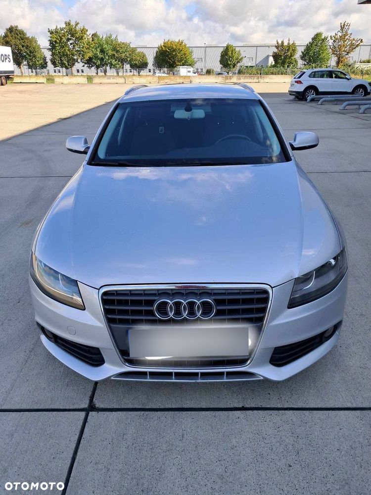 Audi A4 Avant - 1