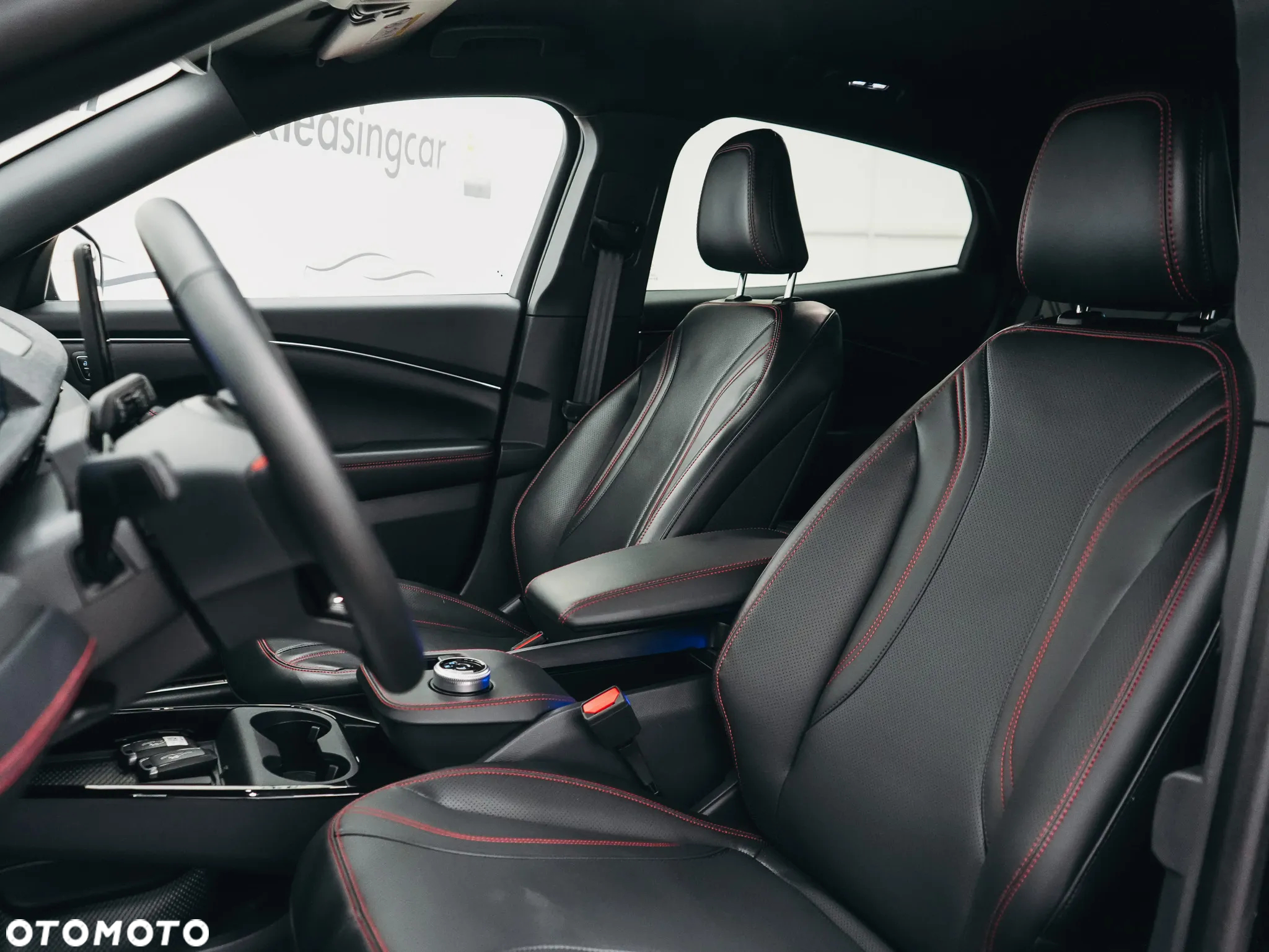 Ford Mustang Mach-E 73 kWh AWD Premium - 15