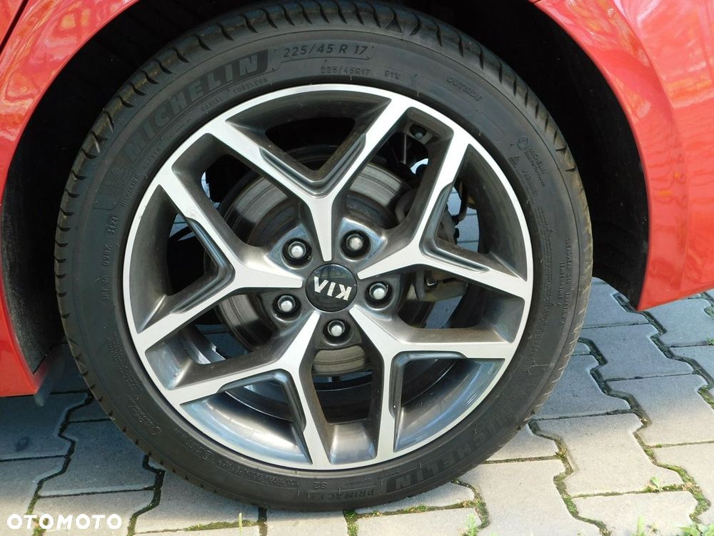 Kia ProCeed 1.5 T-GDI GT Line DCT - 21