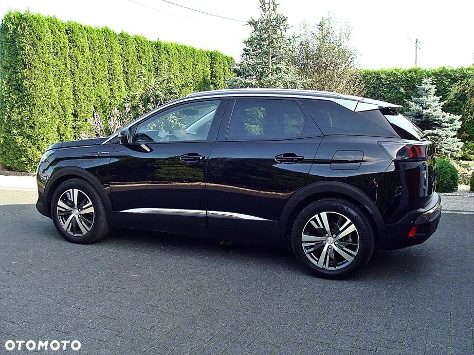 Peugeot 3008 1.6 PureTech Hybrid4 PHEV Allure S&S EAT8 - 8