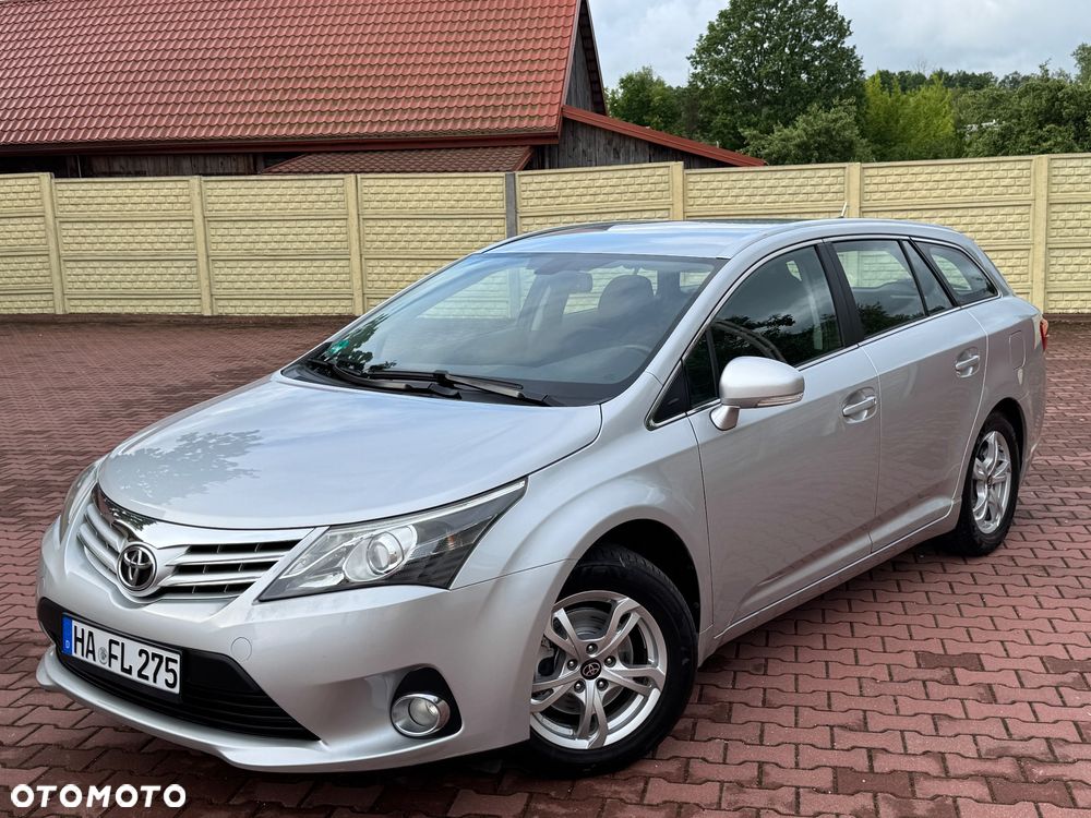 Toyota Avensis Touring Sports 1.8 Business Edition - 5