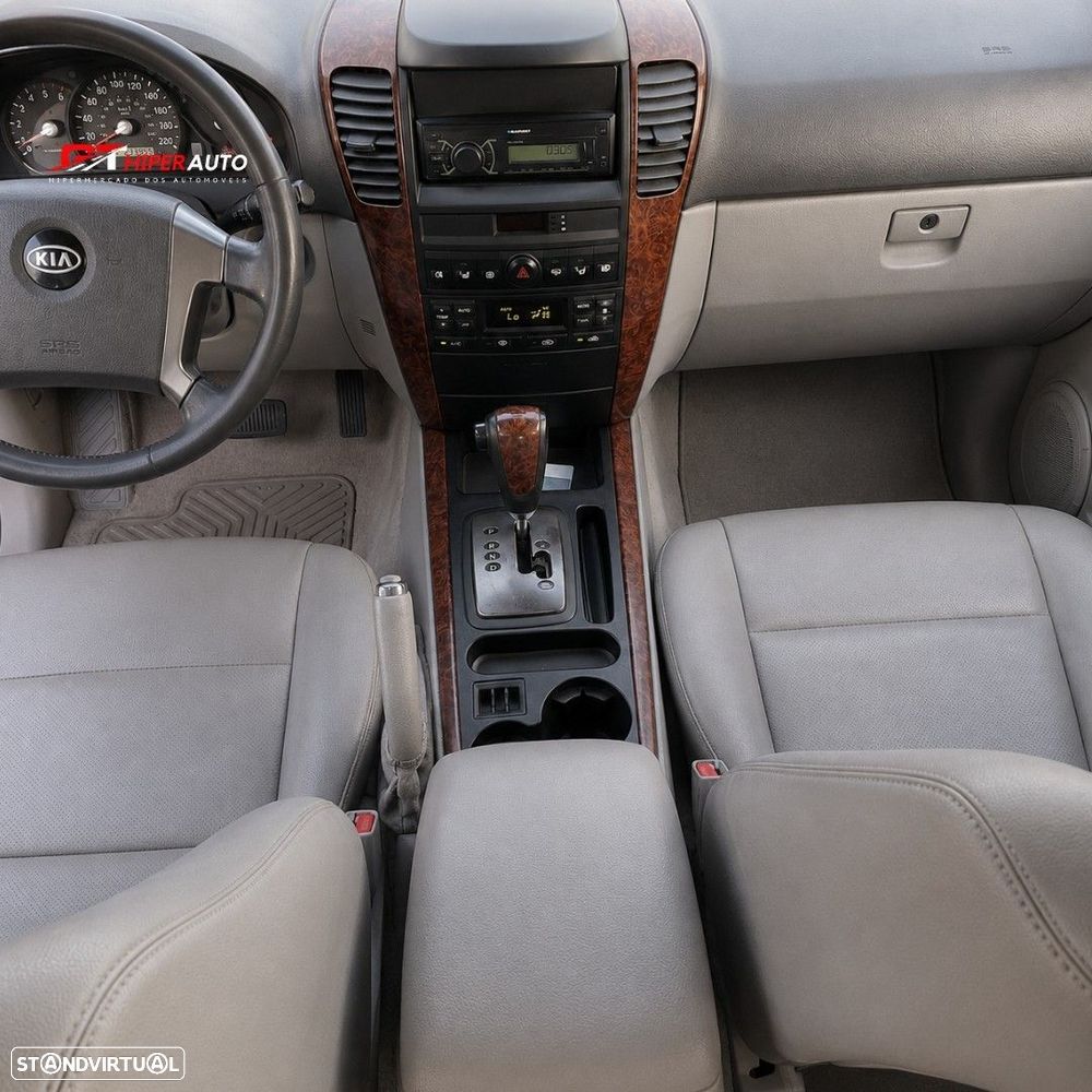 Kia Sorento 2.5 CRDi EX Confort A. - 11