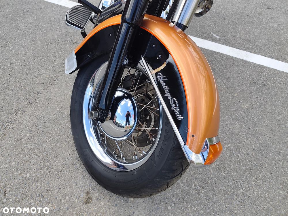 Harley-Davidson Softail Heritage Classic - 32