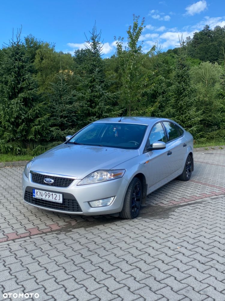 Ford Mondeo 2.0 Ghia - 1