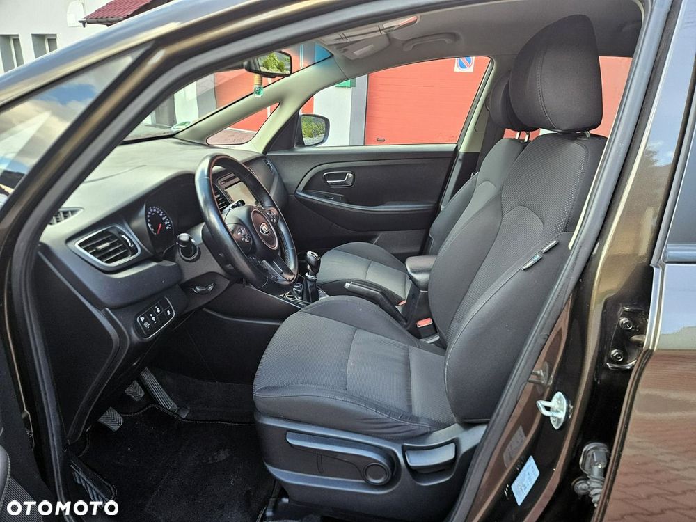 Kia Carens 1.6 GDI Dream-Team Edition - 21