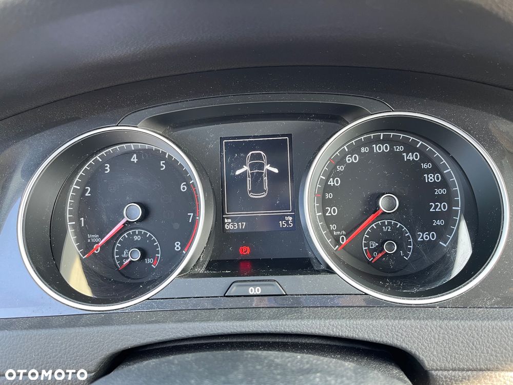 Volkswagen Golf VII 1.5 TSI BMT Trendline - 13