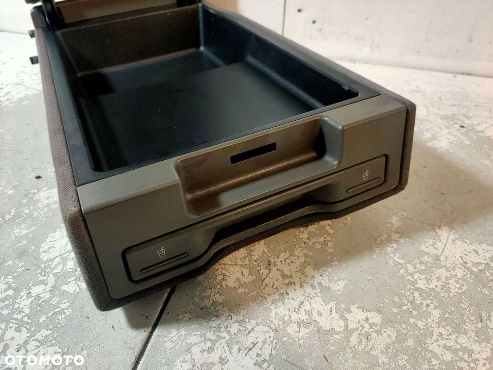 podłokietnik tylnej kanapy czarny welur mc donald audi a4 b6 b7 - 3