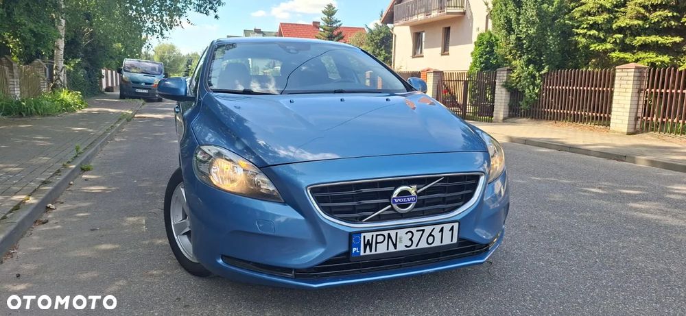 Volvo V40 D2 Momentum - 28