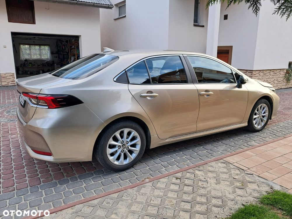 Toyota Corolla 1.6 Comfort - 6