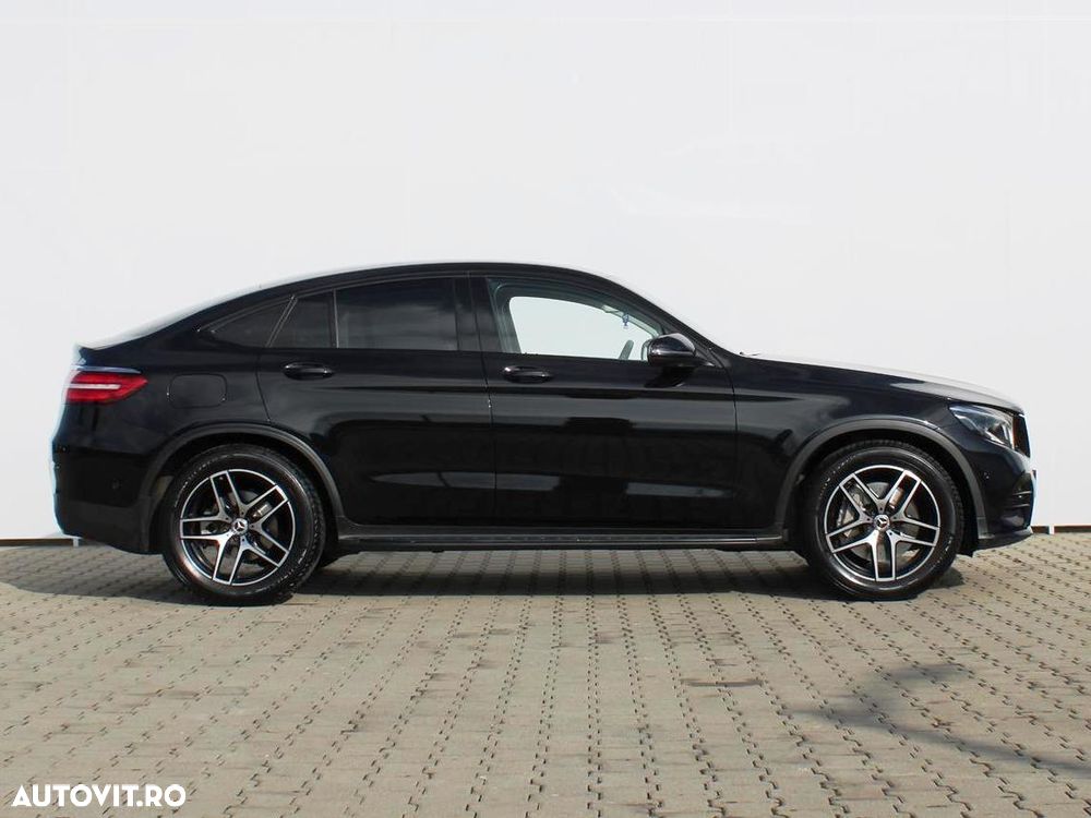 Mercedes-Benz GLC Coupe 250 d 4Matic 9G-TRONIC AMG Line - 6