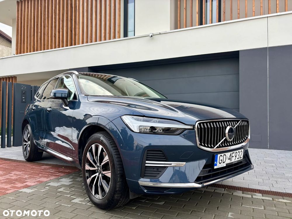 Volvo XC 60 B4 D Plus Bright - 2