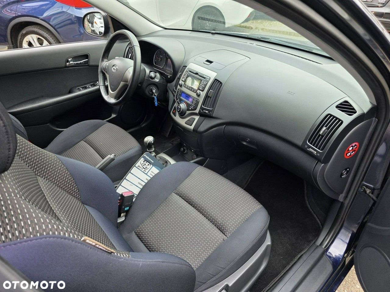 Hyundai i30 1.6 CRDI Edition Plus - 21