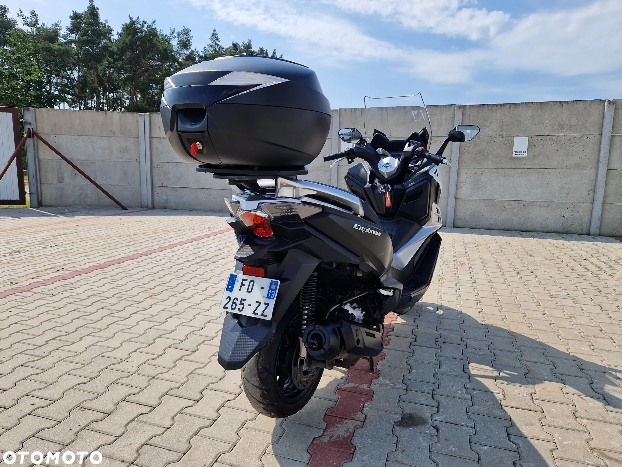 SYM CRUiSYM - 6