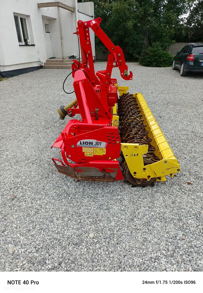 Pottinger Lion 301 - 2