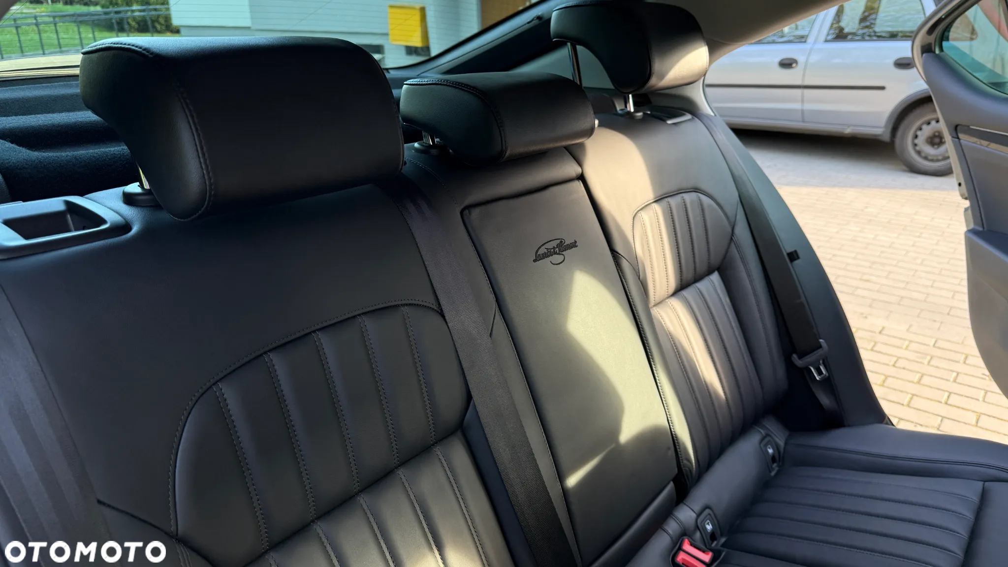 Skoda Superb 2.0 TDI 4x4 L&K DSG - 32