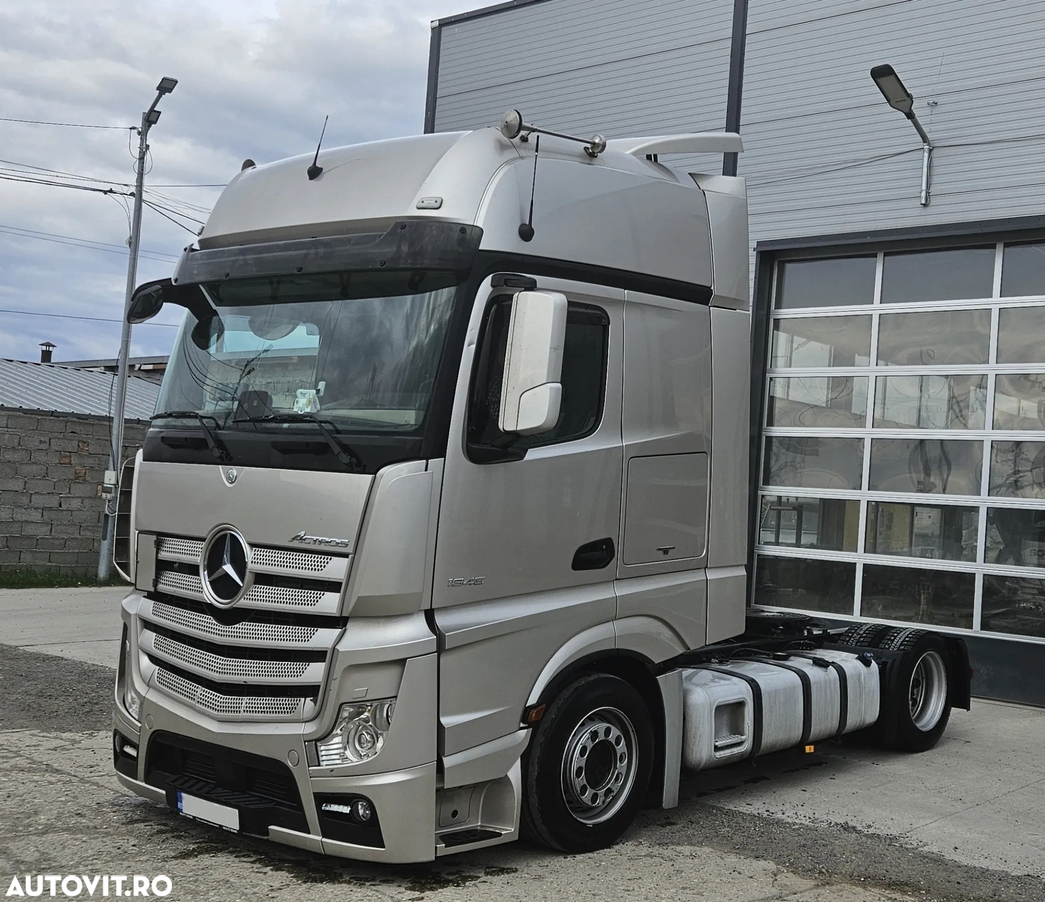 Mercedes-Benz 83 ACTROS - 3