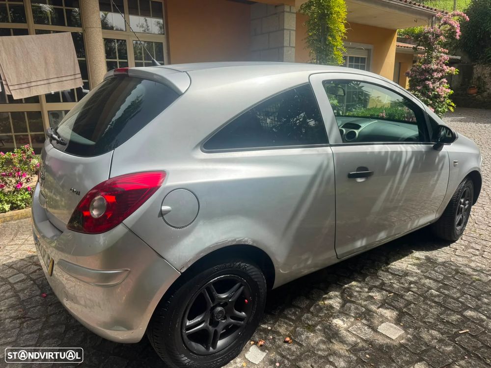 Opel Corsa 1.3 CDTi - 17