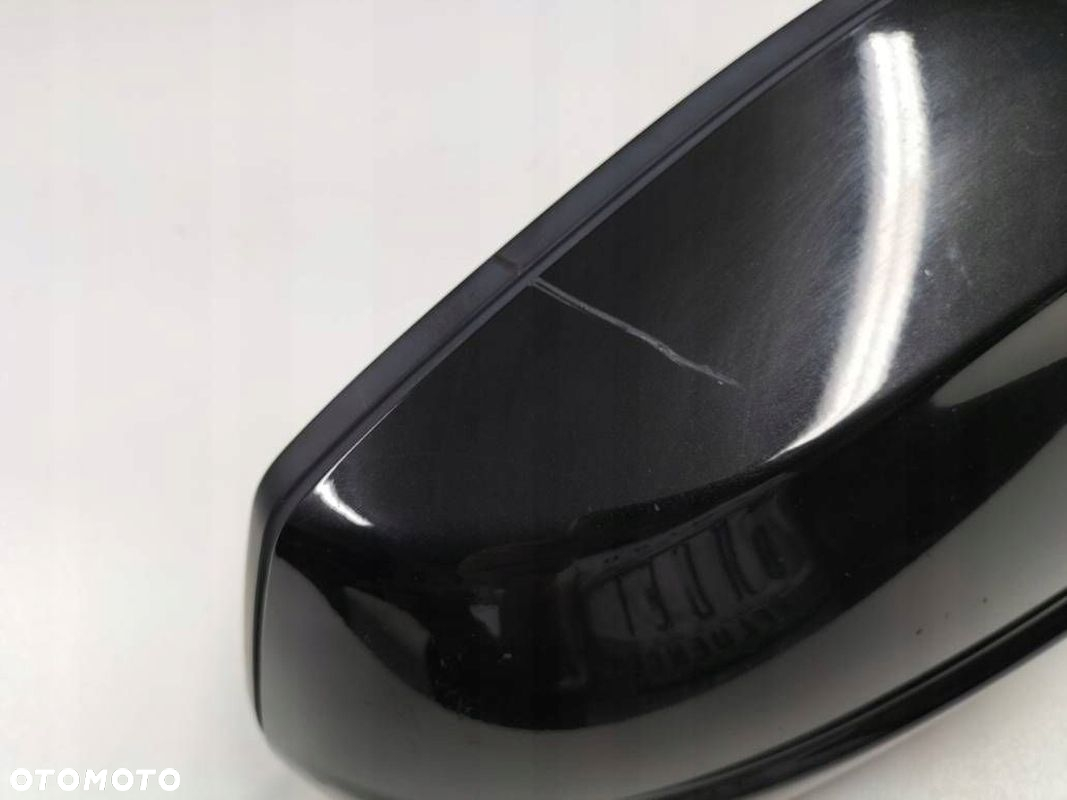 LUSTERKO PRAWE BMW F10 F11 5 PIN UK F01534049931P - 2