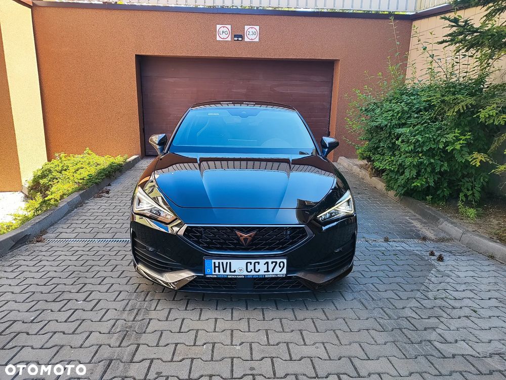 Cupra Leon 2.0 TSI DSG VZ - 8