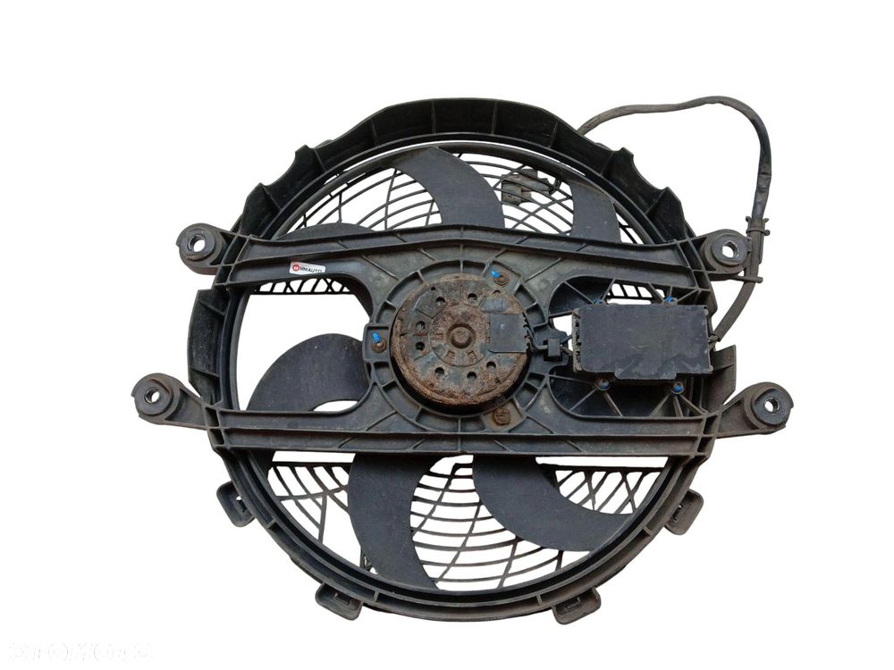 WENTYLATOR CHŁODNICY BMW 330 D - 1
