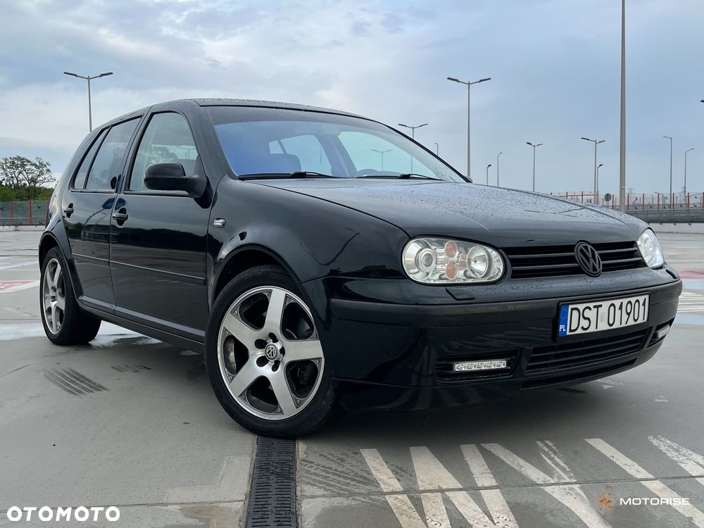 Volkswagen Golf - 12