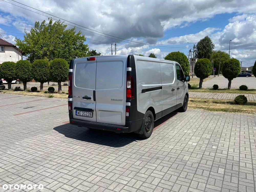 Renault Trafic - 17