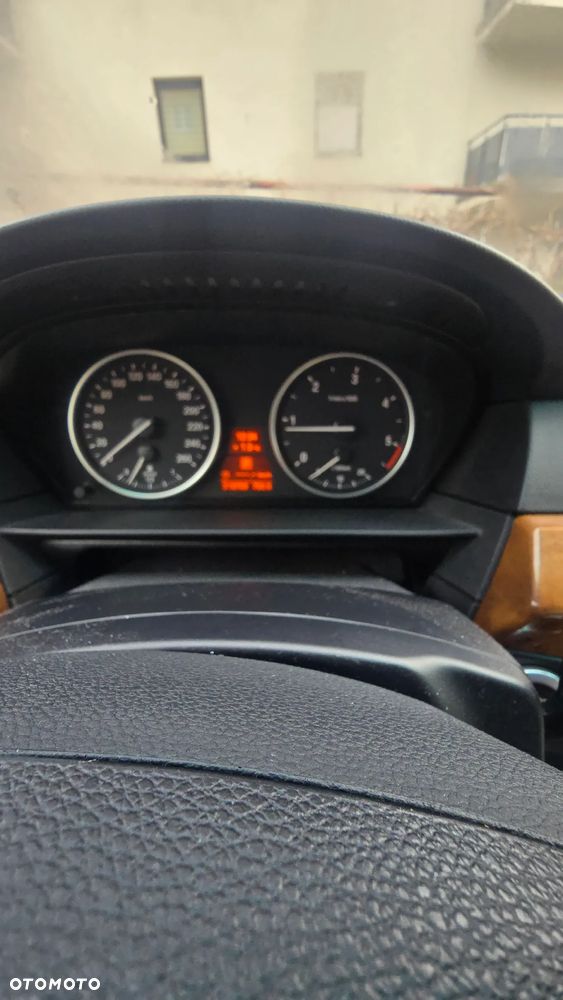 BMW Seria 5 535d - 8