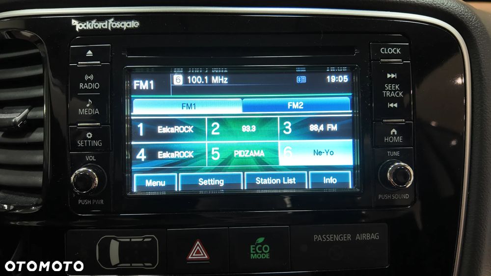 Mitsubishi Outlander 2.0 Intense 4WD CVT - 21