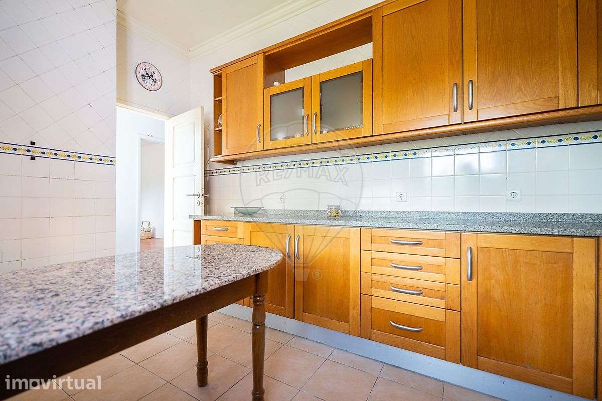 Apartamento T4 para venda - Grande imagem: 2/17