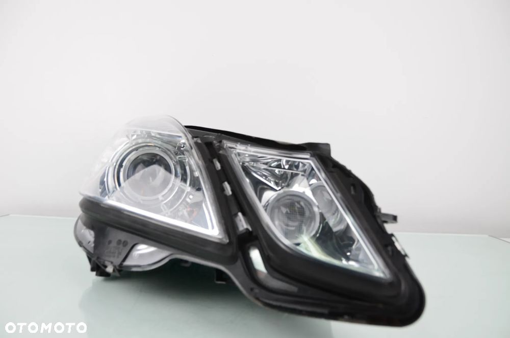 MERCEDES E-KLASA W212 XENON SM SKRĘTNY A2128205861KZ PRAWA Przedni Oryginał - 2
