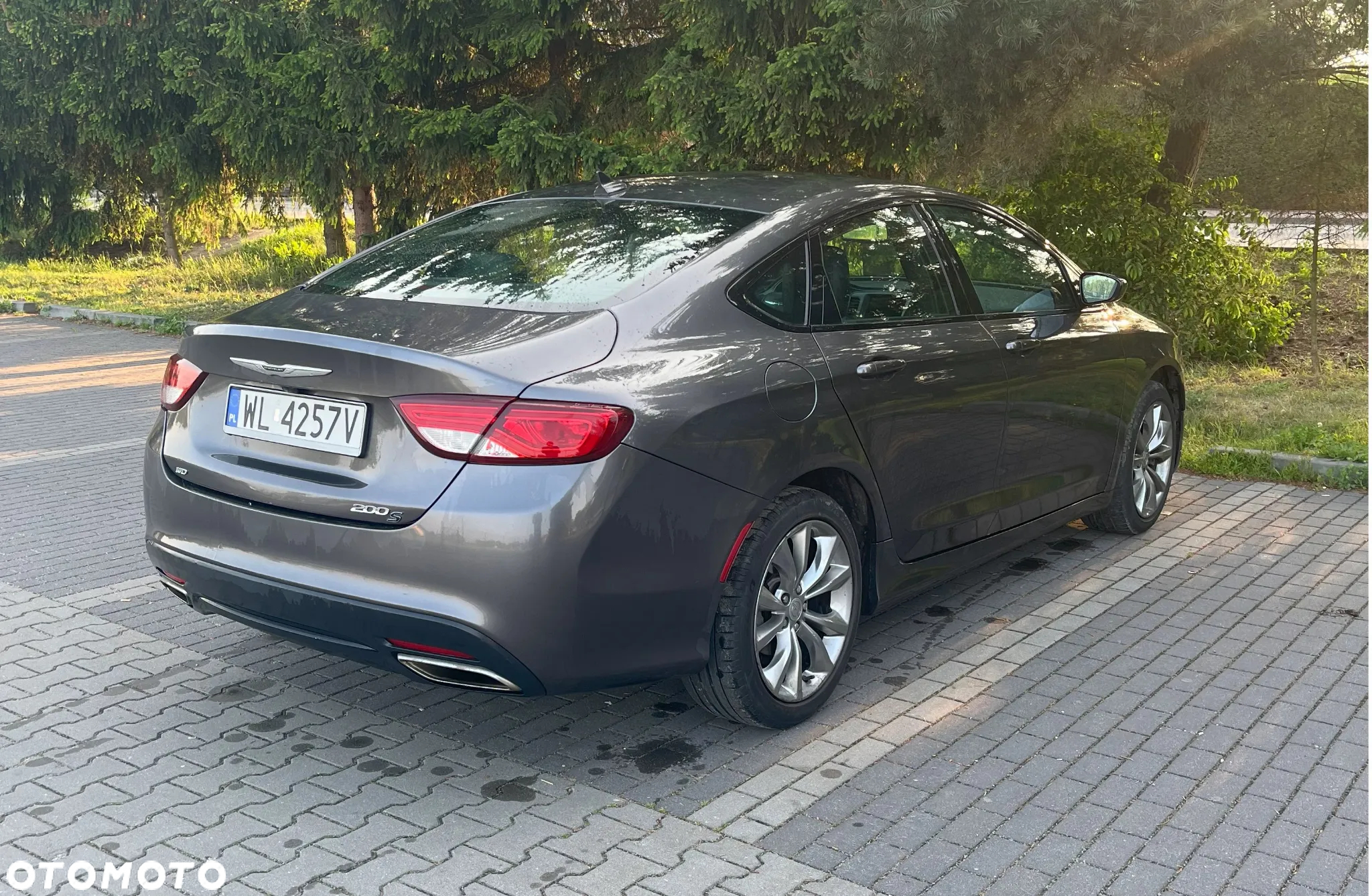 Chrysler 200 - 3