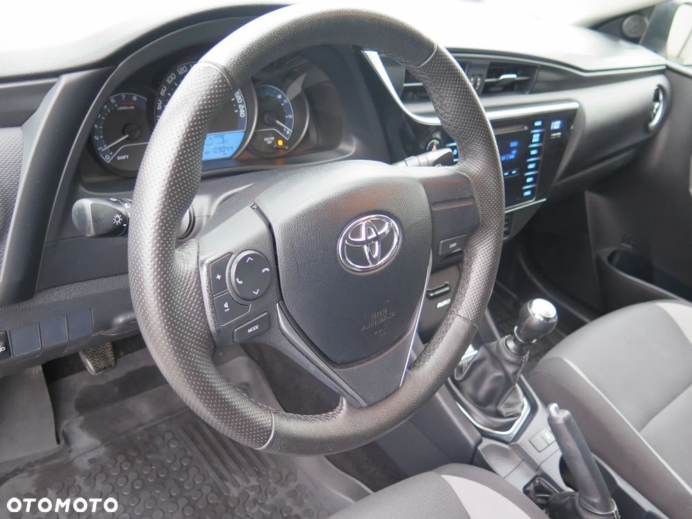 Toyota Auris 1.6 Active - 23