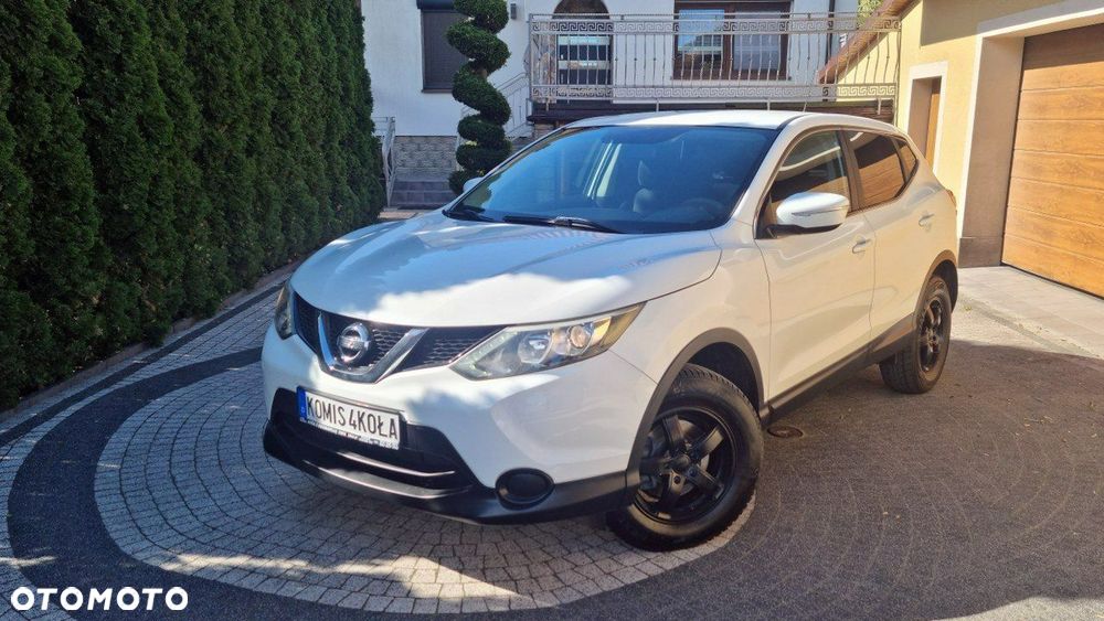 Nissan Qashqai - 1