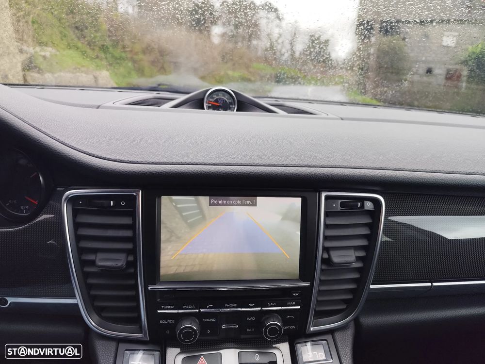 Porsche Panamera Platinum Edition - 18