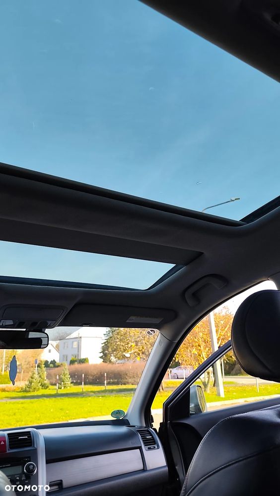 Honda CR-V 2.2i CTDi DPF Executive - 32