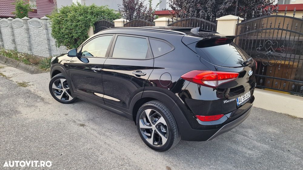 Hyundai Tucson 2.0 CRDI 4WD Automatik Premium - 4